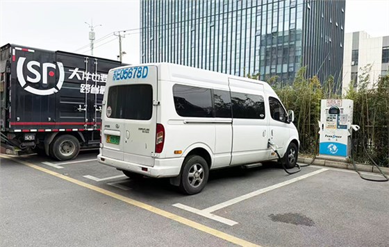 德亞光儲充一體化系統